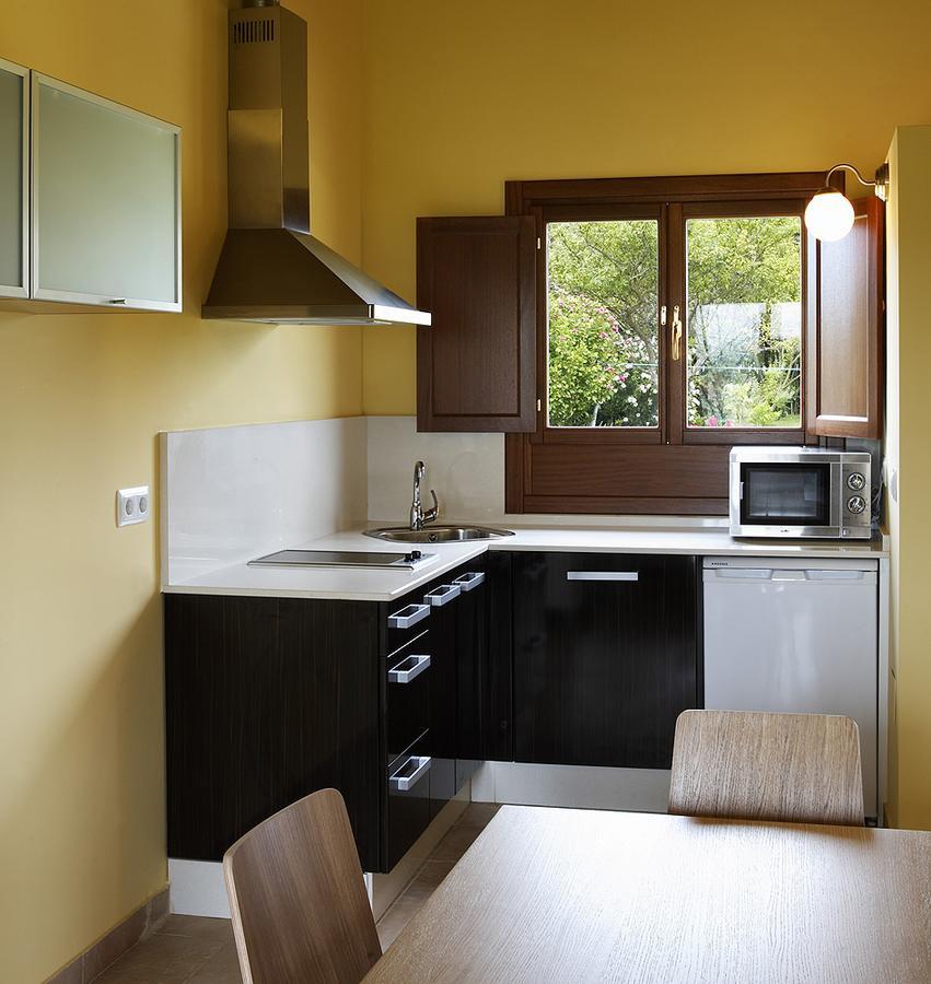 Apartamentos El Guindal 塔皮亚德卡萨列戈 外观 照片